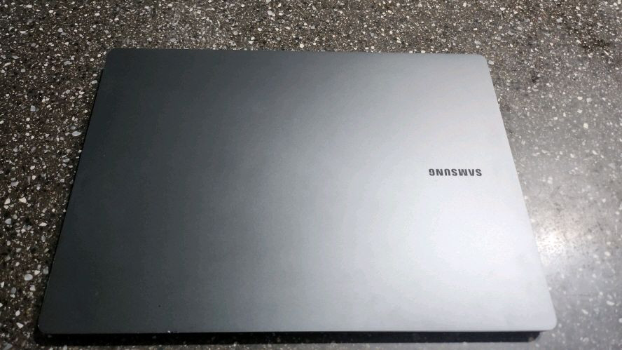 삼성 풀옵 초경량 고성능 i7 갤럭시북3 프로/아몰레드2X/1TB 이미지