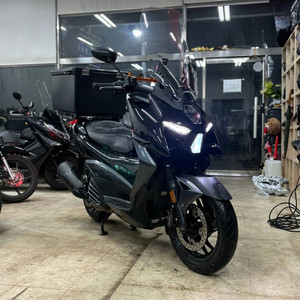 준테스m배달용 스쿠터 이미지