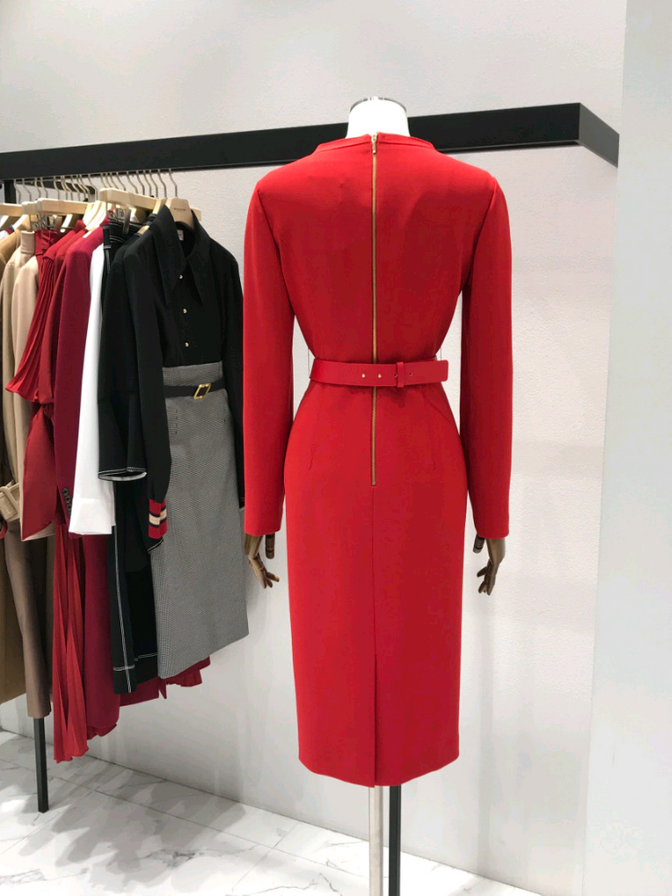 모조에스핀 벨트셋트 원피스 55사이즈-택포 9만원(정가 659,000원 이미지