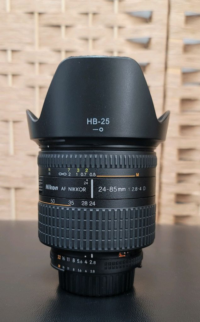 니콘 af 24-85mm f2.8-4d 이미지