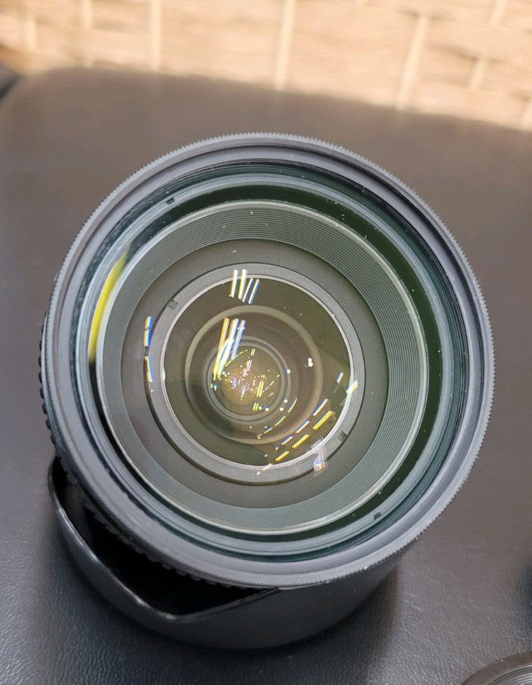 니콘 af 24-85mm f2.8-4d 이미지