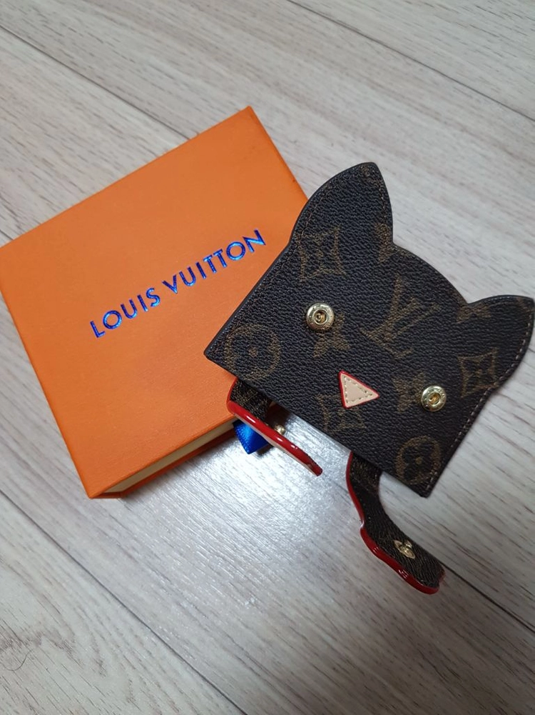 고양이 카드지갑 이미지
