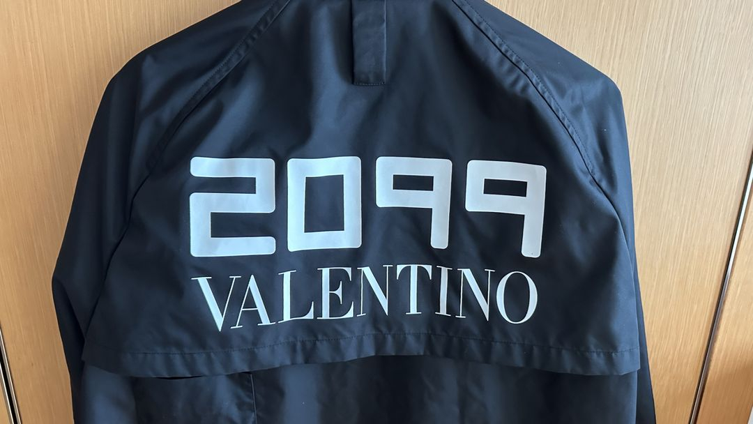 발렌티노 VALENTINO 아노락 후드 사파리 야상 바 이미지