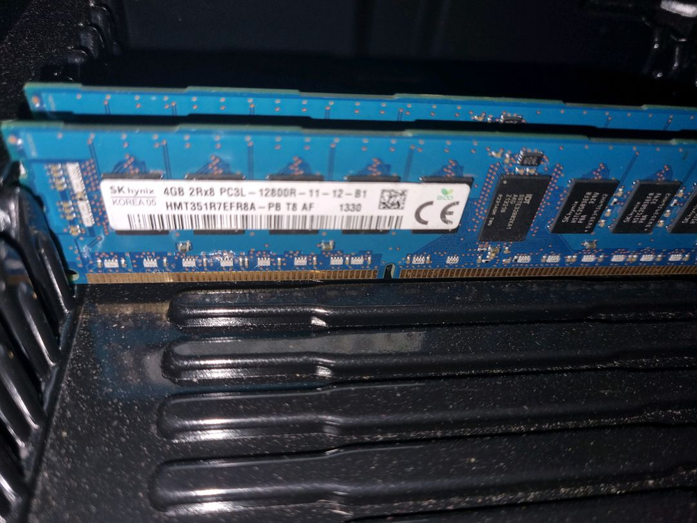 삼성 DDR3 PC3L-10600R 4GB REG ECC 서버용 이미지