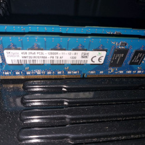 삼성 DDR3 PC3L-10600R 4GB REG ECC 서버용 이미지