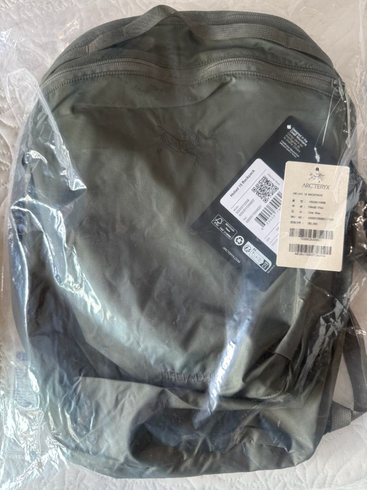 아크테릭스 헬리아드 15 포리지 백팩 새상품 이미지