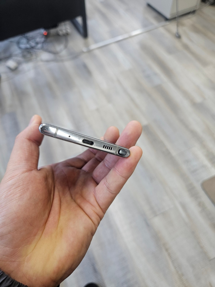 실사진 삼성 갤럭시노트10S 정상해지 판매 중고폰 할인가능 이미지