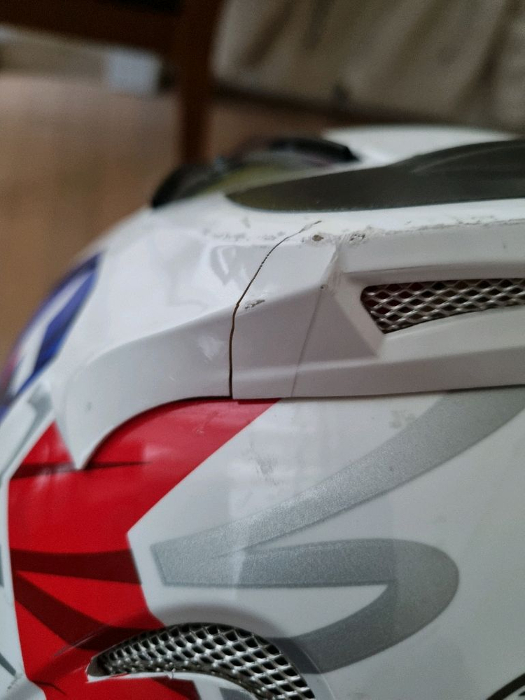 KYT 오토바이 헬멧 판매 이미지