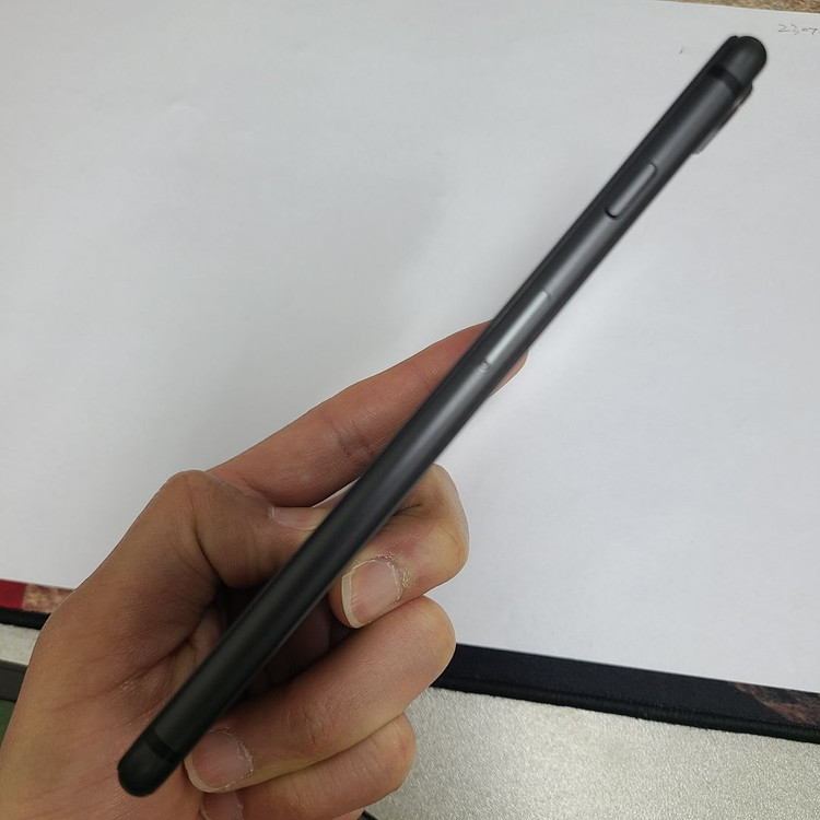 아이폰 8플러스 블랙 64G 특SS급 211666 이미지