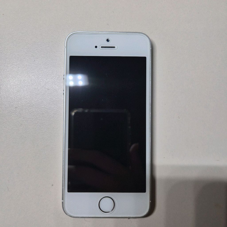 아이폰se1 순정 128기가 배터리100 S급 이미지