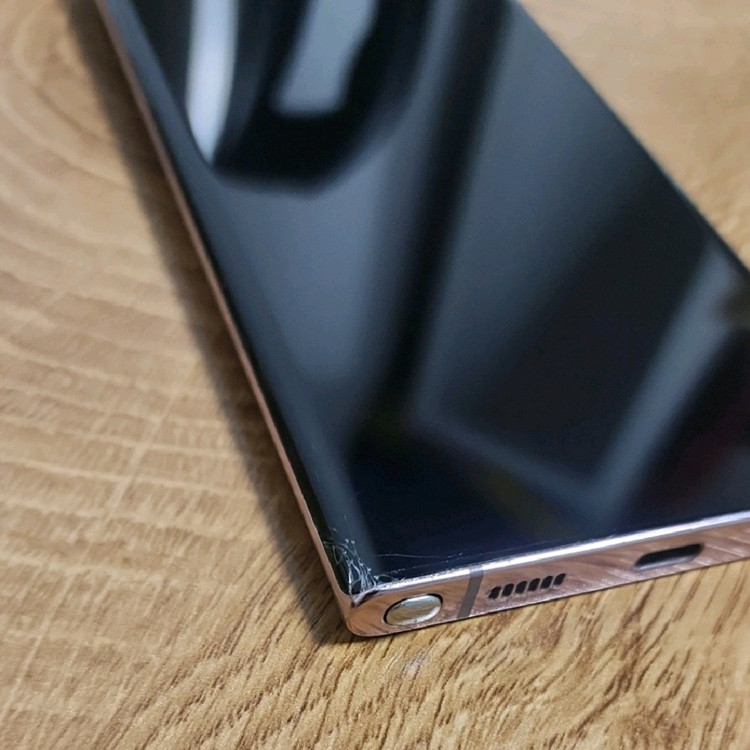 갤럭시 노트 20 울트라 이미지