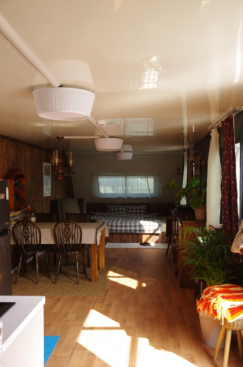 정박형 대형 카라반 (세컨하우스나 숙소로 운영가능)+컨테이너포함 이미지