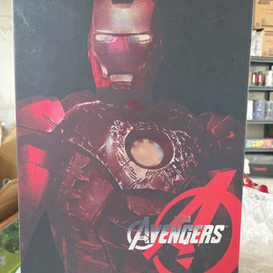 핫토이 아이언맨 마크7 배틀데미지 버젼 팝니다 이미지