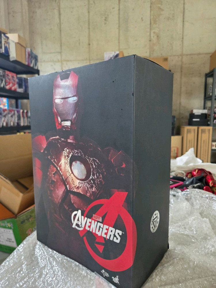 핫토이 아이언맨 마크7 배틀데미지 버젼 팝니다 이미지