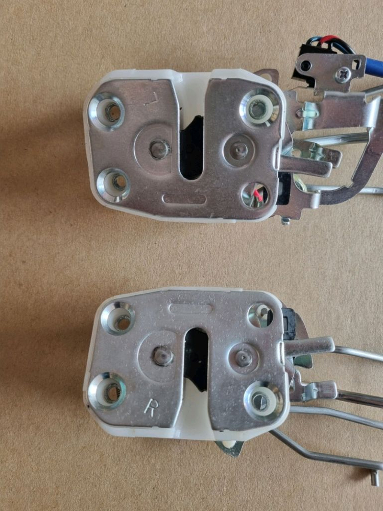 구형 프라이드 도어록 판매 합니다 이미지