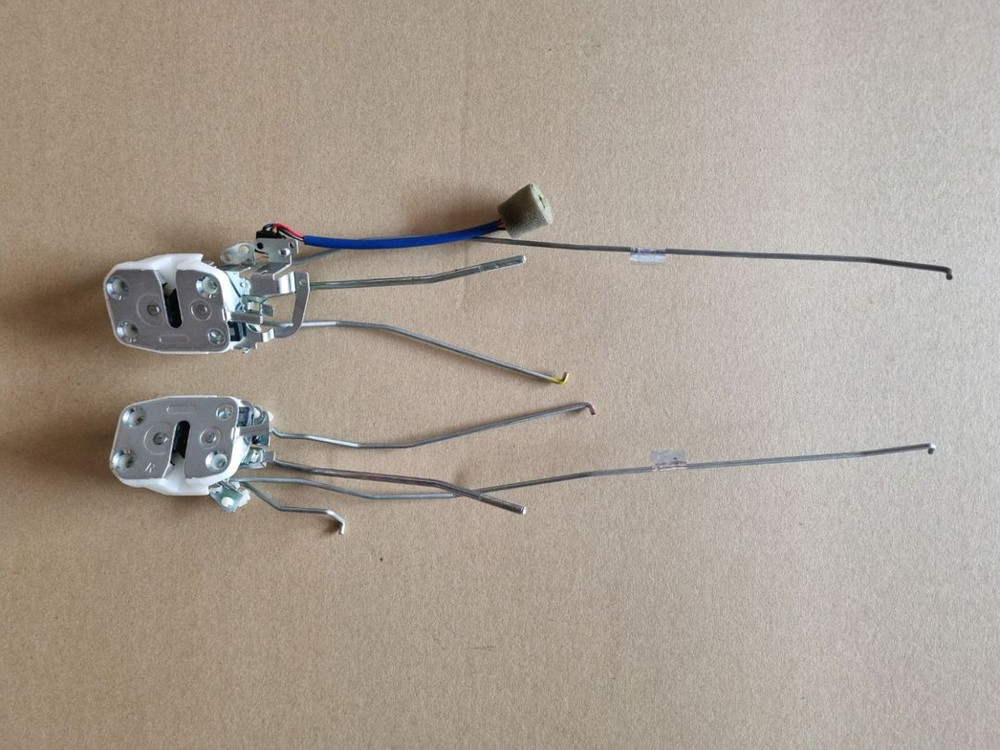 구형 프라이드 도어록 판매 합니다 이미지