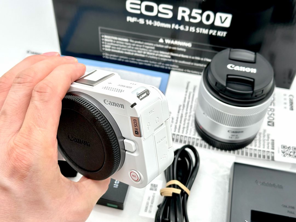 새상품 정품 캐논(Canon) EOS R50V 화이트 14-30mm KIT 미러리스 풀박스 이미지