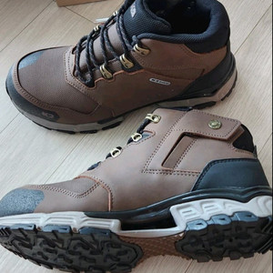 k2-87 안전화 260 천연가죽 메쉬 미끄럼방지 초경량 새제품 k2안전화 이미지