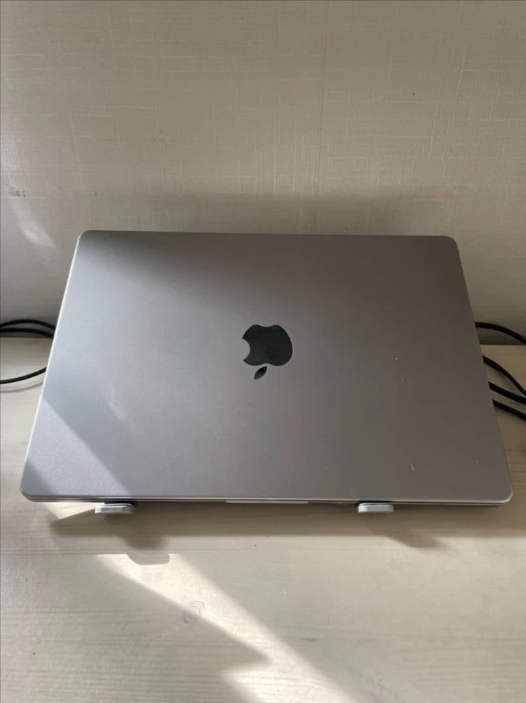 맥북 프로 M1 pro 16gb 1tb 14인치 스페이스그레이 이미지
