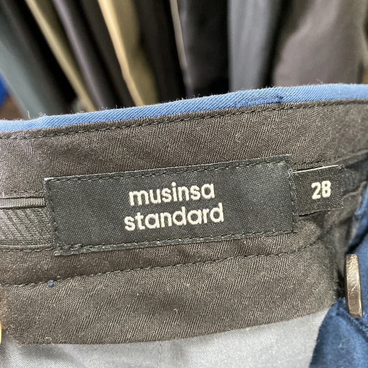 무신사스탠다드 여성슬랙스 28 영구제 중고장터 이미지