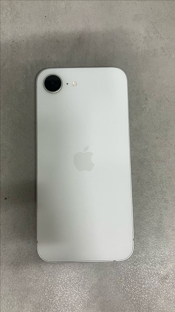 아이폰 16e 화이트 128gb 급처 이미지