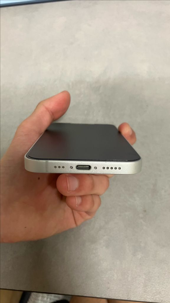 아이폰 16e 화이트 128gb 급처 이미지