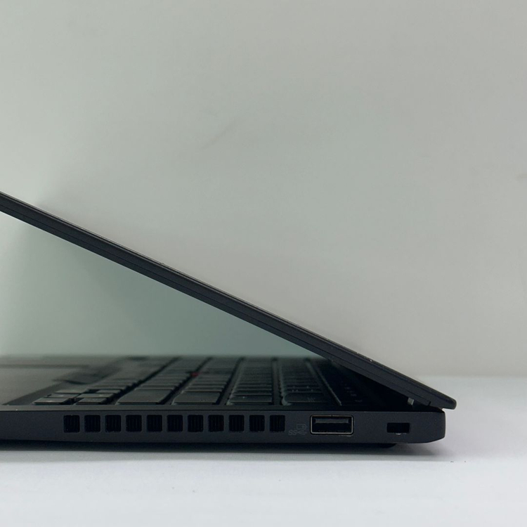 레노버 씽크패드 T14s Gen1 i7-10610U / 16GB / 256G 터치스크린 중고노트북 이미지