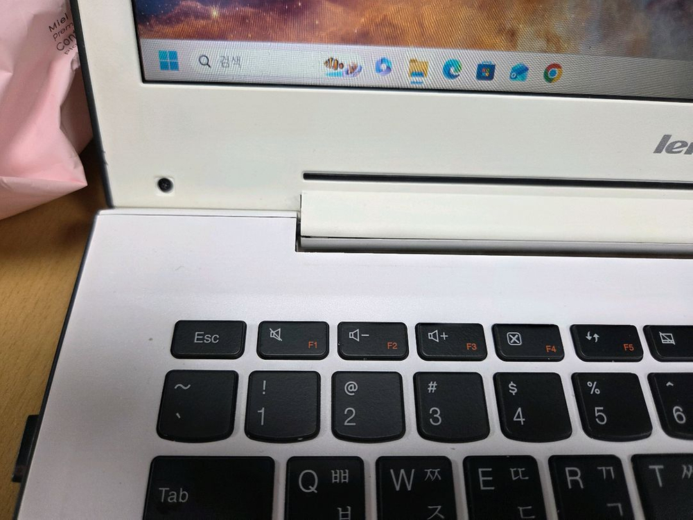 레노버 아이디어패드 500S-14ISK 노트북 팝니다 이미지