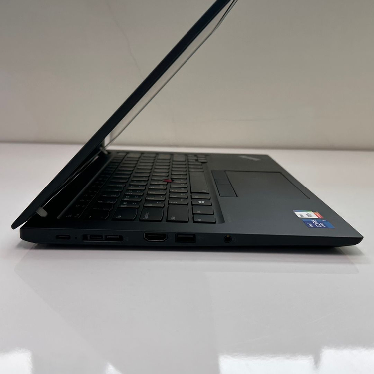 레노버 씽크패드 레노버 T14s Gen2 i7-1185G7 / 16GB / 256G 터치스크린 중고노트북 이미지