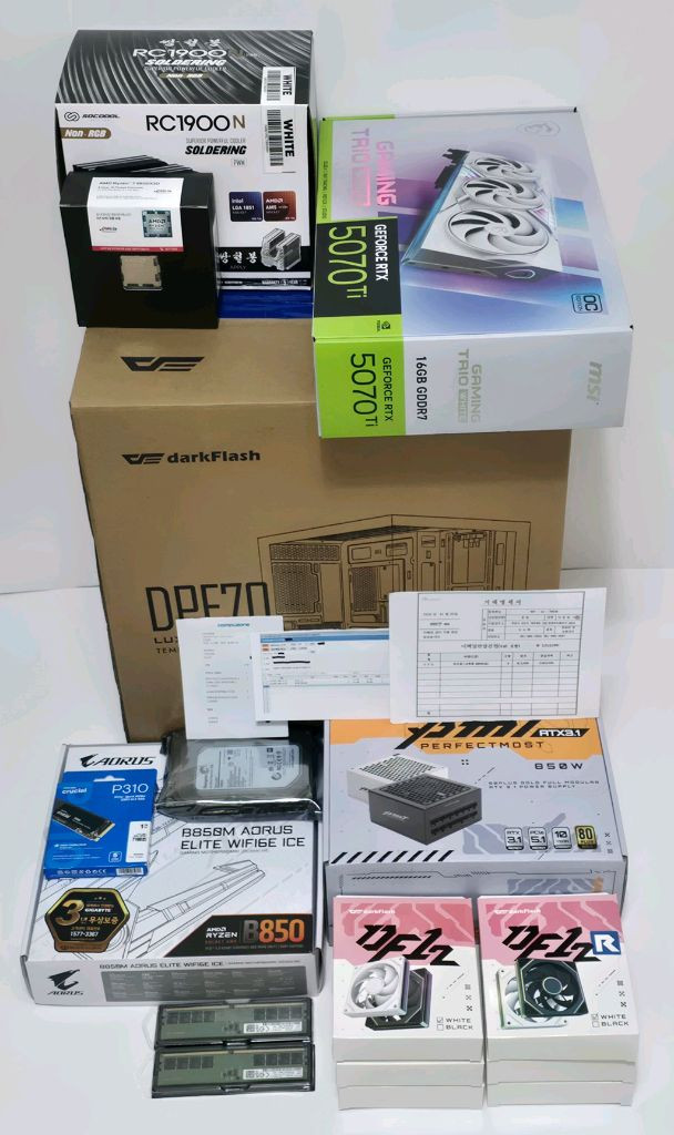 (새제품 반본체 공랭 화이트)9800X3D, B850M, 850W GOLD 공랭최강, 방송게이밍컴퓨터본체 이미지