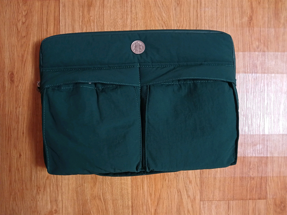 갤럭시북5 (스타벅스 노트북 파우치 가방) (거의 새것) 이미지