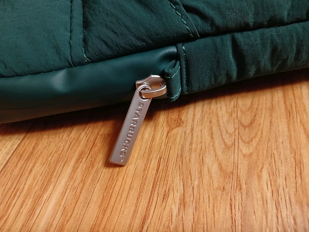 갤럭시북5 (스타벅스 노트북 파우치 가방) (거의 새것) 이미지