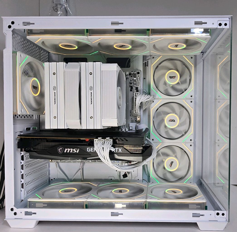 (새제품 반본체 공랭 화이트) 그래픽카드 없는 본체입니다라이젠7-6세대 9800X3D, 850W GOLD, 어로스 이미지