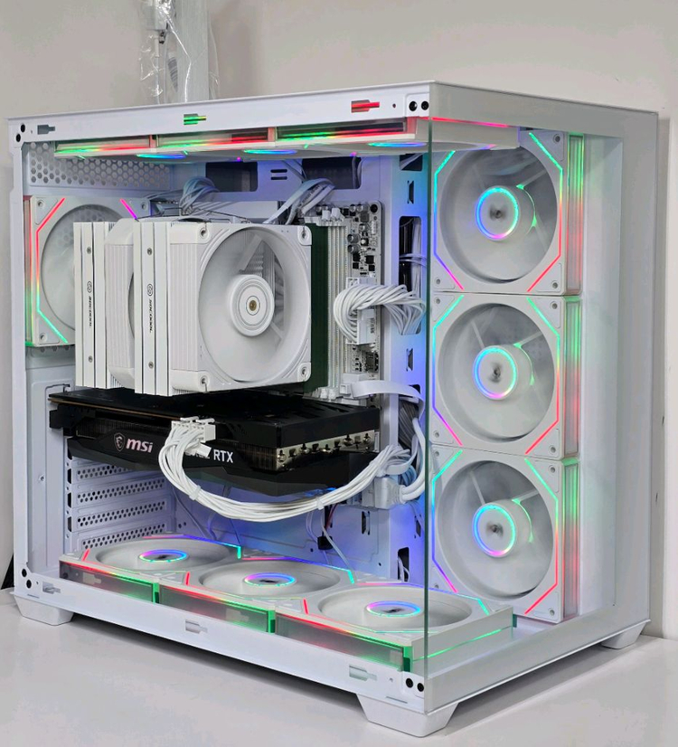 (새제품 반본체 공랭 화이트) 그래픽카드 없는 본체입니다라이젠7-6세대 9800X3D, 850W GOLD, 어로스 이미지