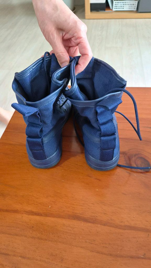 [나이키 희귀템 ]여성용 SF 에어포스 1 하이 바이너리 블루 (240mm) 이미지