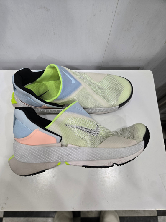 사이즈285 )) NIKE 나이키 고 플라이이즈 신발! 신고 벗기 편해요~ 이미지