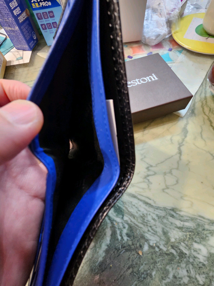 아테스토니(a.testoni)반지갑/풀박스 새제품 이미지