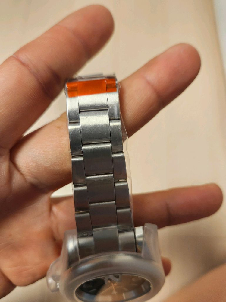 롤렉스 세이코 모드 올리브그린 이미지