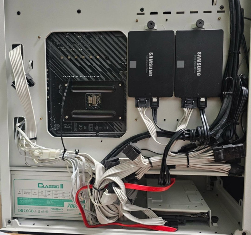 3070, 5600x , 32ram 컴퓨터 풀세트 이미지