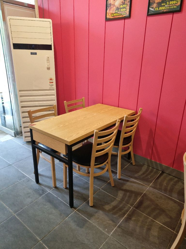 식당 4인, 2인 식탁의자세트 이미지