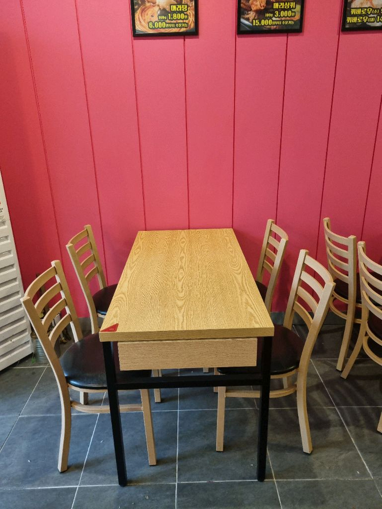 식당 4인, 2인 식탁의자세트 이미지