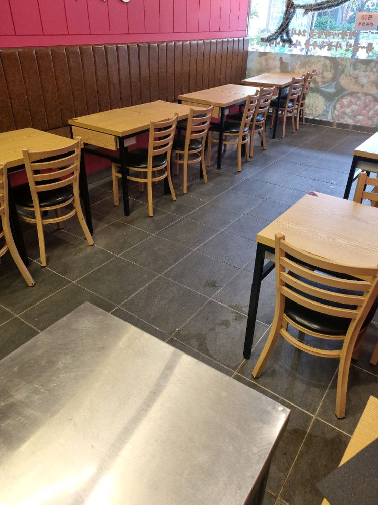 식당 4인, 2인 식탁의자세트 이미지