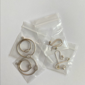 판도라 문스톤 은귀걸이 컴포즈 포스트 2쌍 포함 세트 pandora compose 원석귀걸이 목걸이 이미지