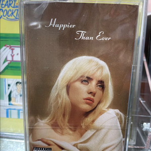 Billie Eilish - Happier Than Ever 수입 카세트 테이프. 미개봉. 이미지