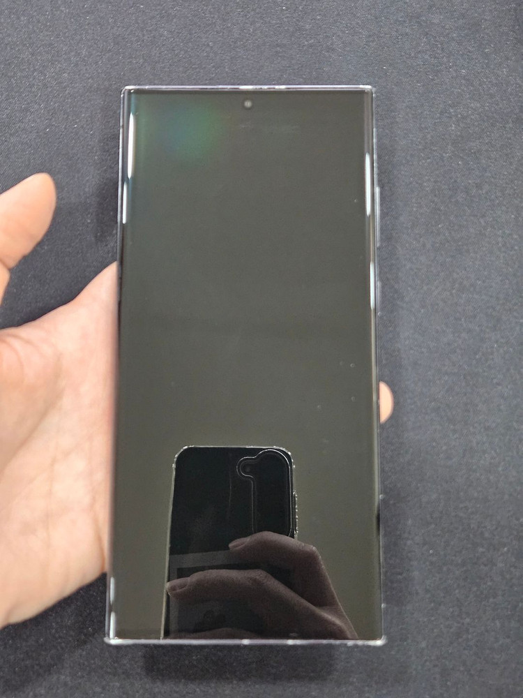 갤럭시S23울트라 256GB 이미지