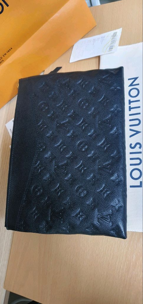 루이비통 앙프렝뜨 클러치백/파우치백 정품S급(영수증O)구찌프라다루이비통디올고야드샤넬셀린느보테가생로랑발렌시아가가방 이미지