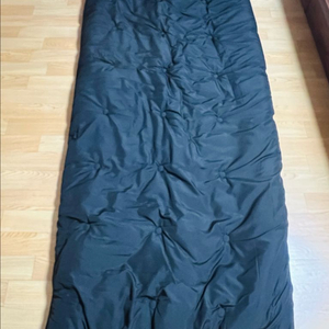 꼼지락 캠핑용 이노베이션 탄소 온열 침낭 미사용 이미지