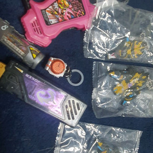 슈퍼전대,가면라이더 키 아이템 및 굿즈 팝니다. 이미지