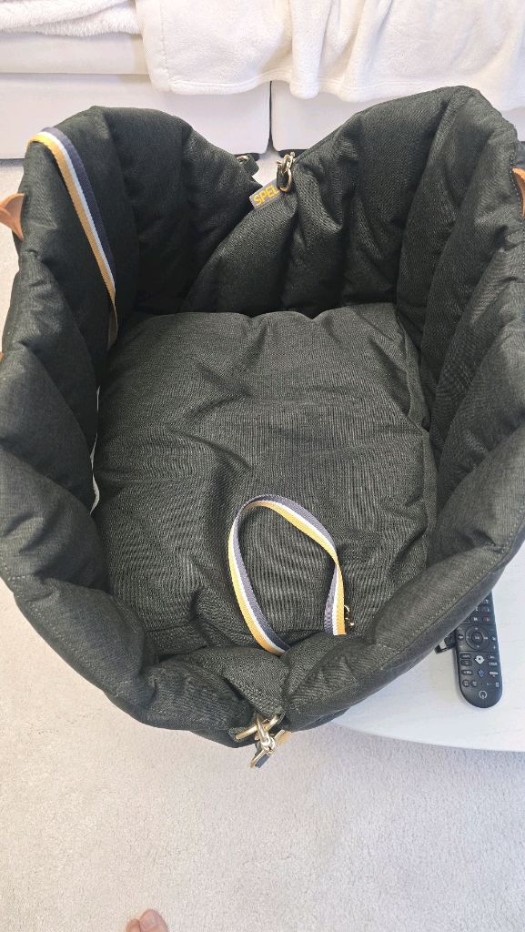 SPEL 튤립카시트 스펠카시트 이미지