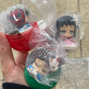 일괄 귀멸의 칼날 오네무탄 탄지로 우로코다키 마코모 가챠 피규어 미개봉 이미지